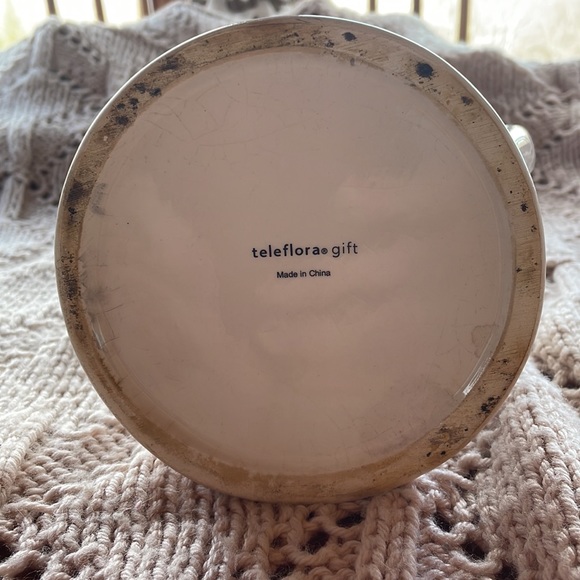 Teleflora Gift French Country Rose Pitcher Vase. Vintage in Good Condition. - Picture 9 of 12